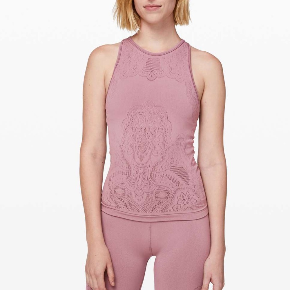Lululemon Tank Reveal Zen